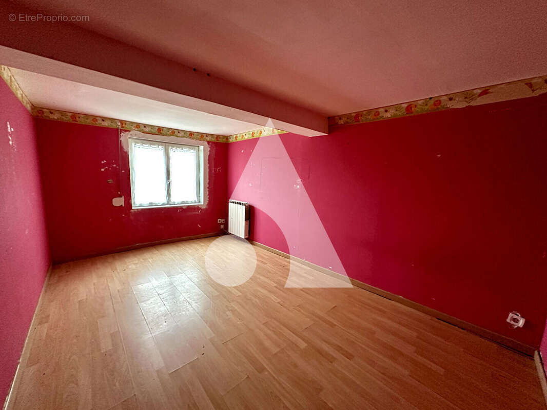 Maison à BEAUMONT-LE-ROGER