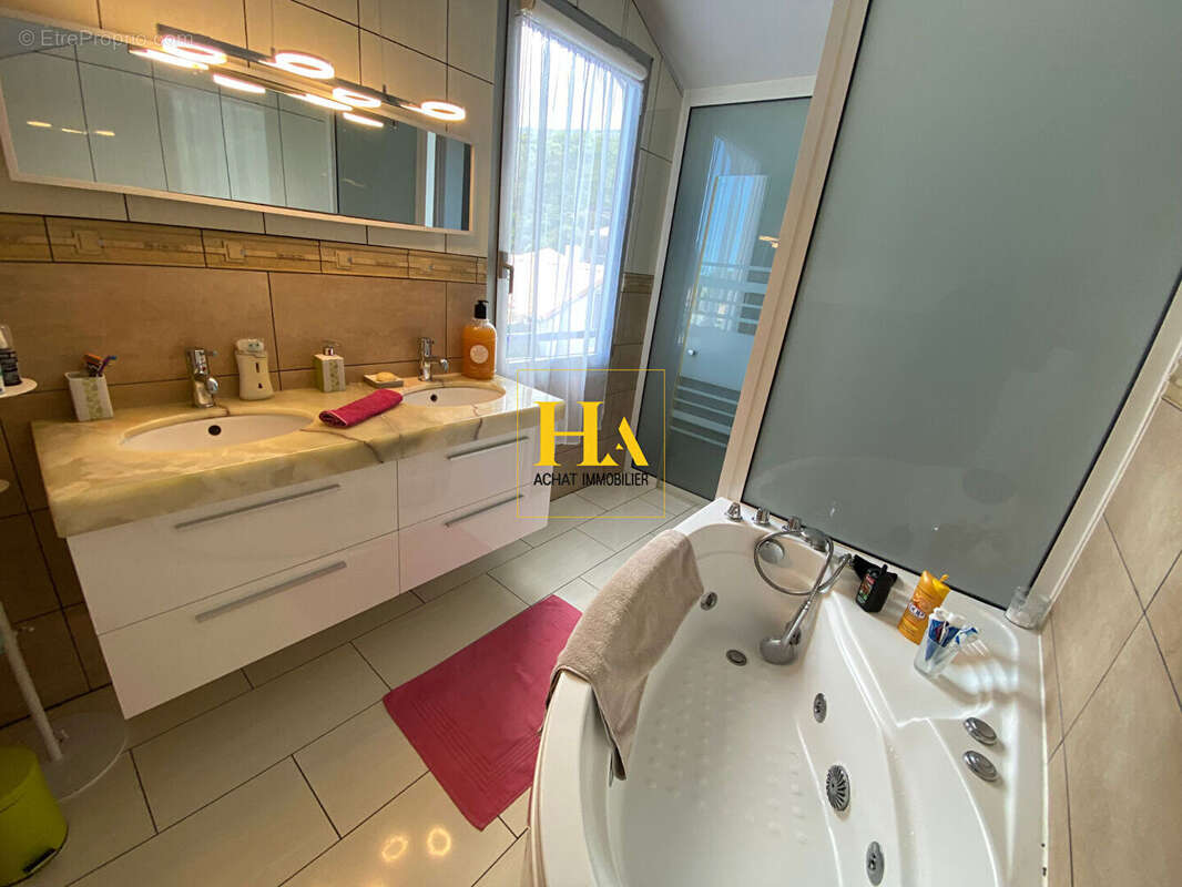 Appartement à SAINT-LEU