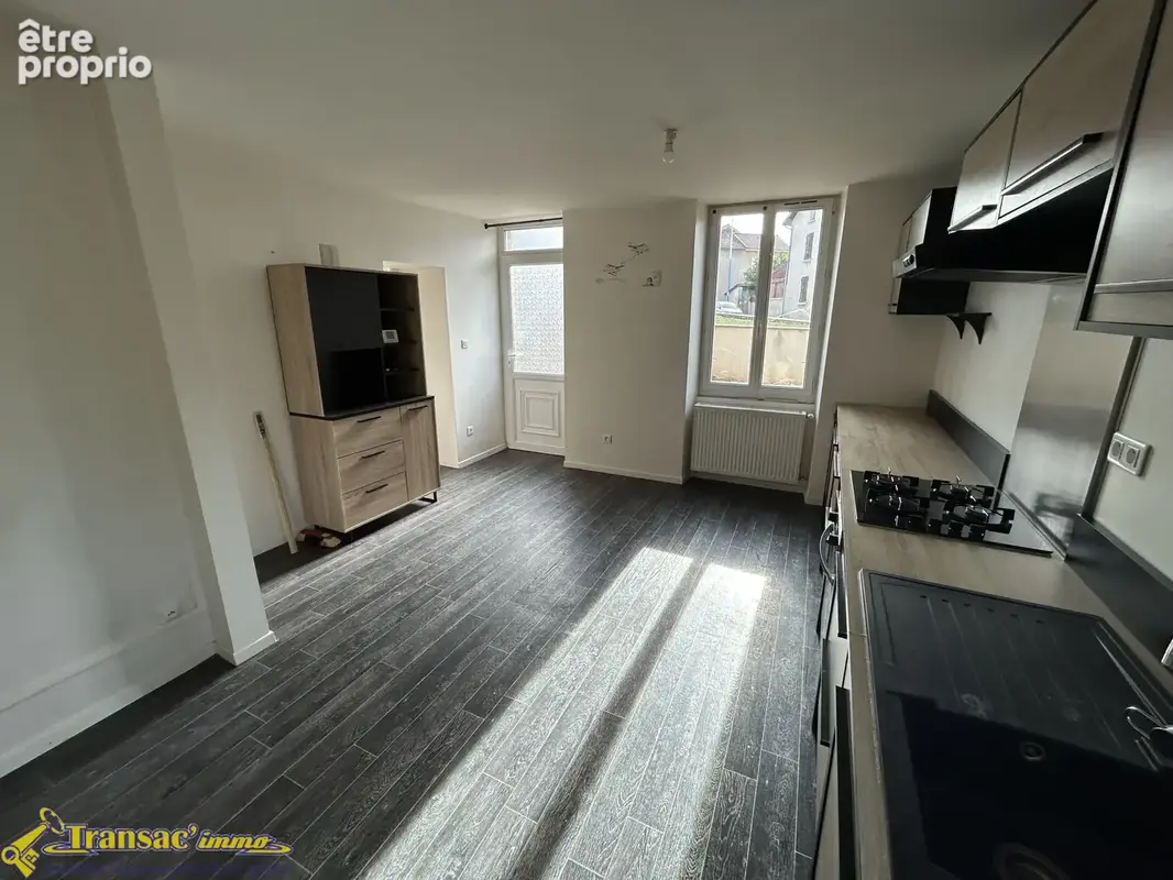 Maison 3 pièces 64m2 avec garage et jardin - photo 2