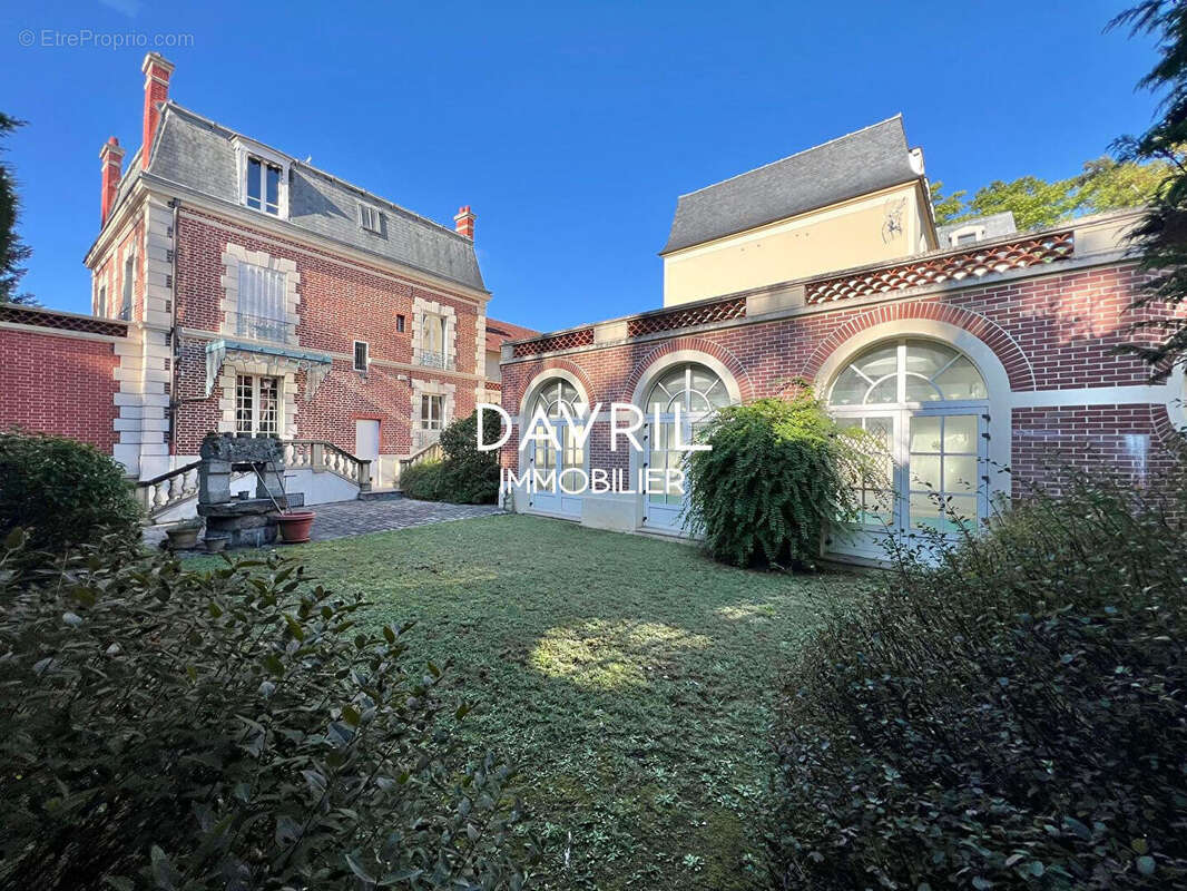 Maison à CONFLANS-SAINTE-HONORINE