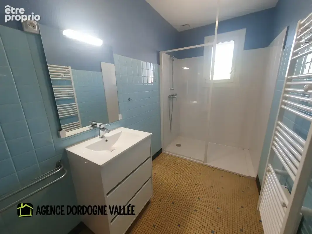 Agréable maison de bourg excellent état général - photo 7