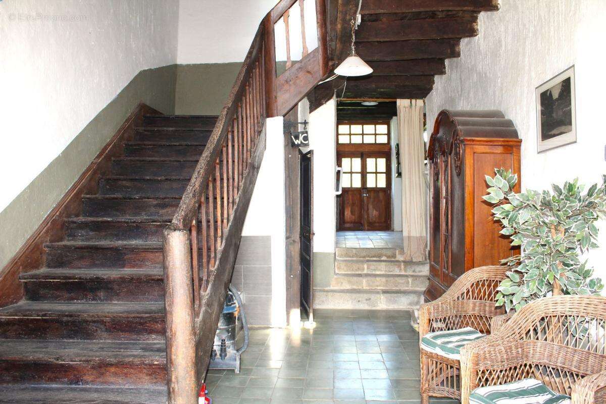 Maison à BUSSIERE-POITEVINE