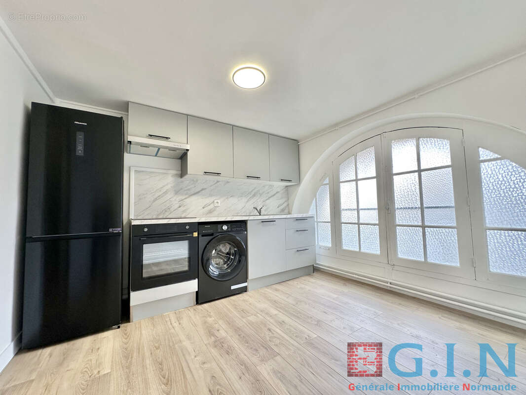 Rouen secteur prefecture / place du vieux-marche / appartement 4 chambres - photo 3