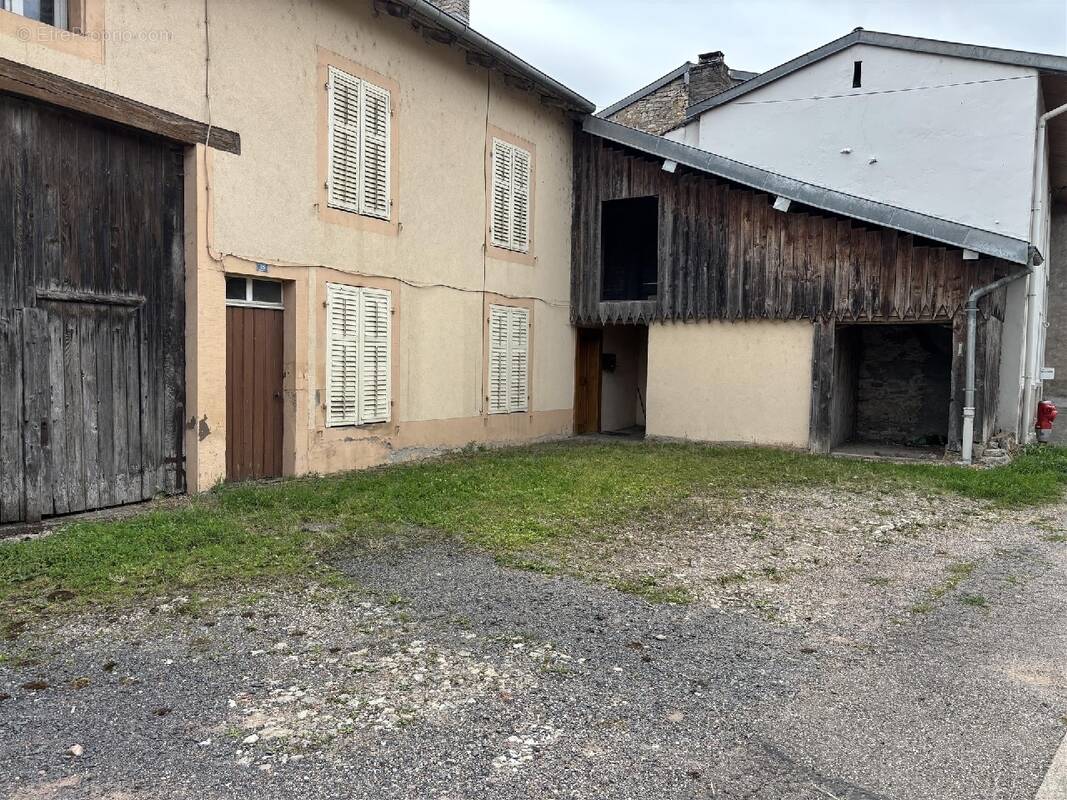 Maison à GLONVILLE