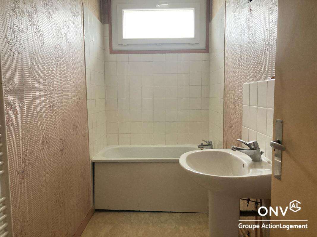 Appartement à PONT-EVEQUE