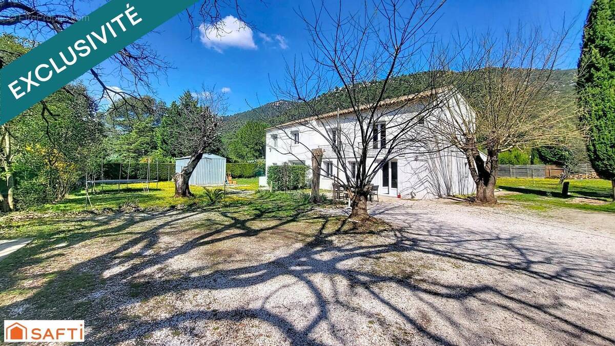 Photo 1 - Maison à SIGNES