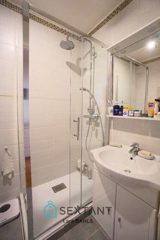 Appartement à SERANON