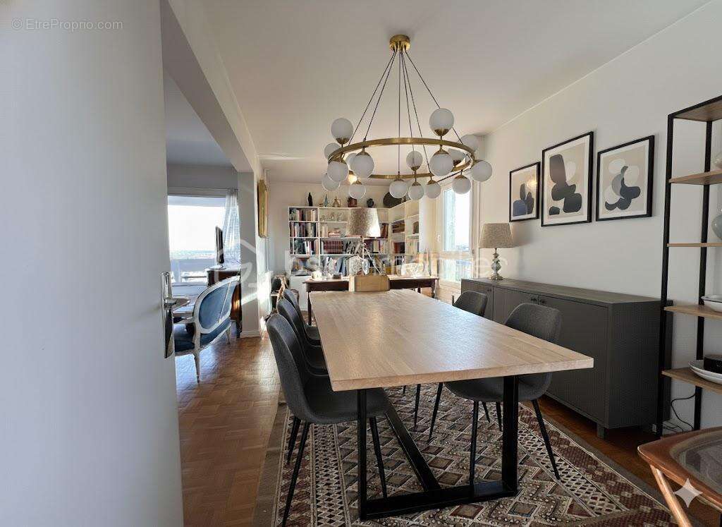 Appartement à CALUIRE-ET-CUIRE