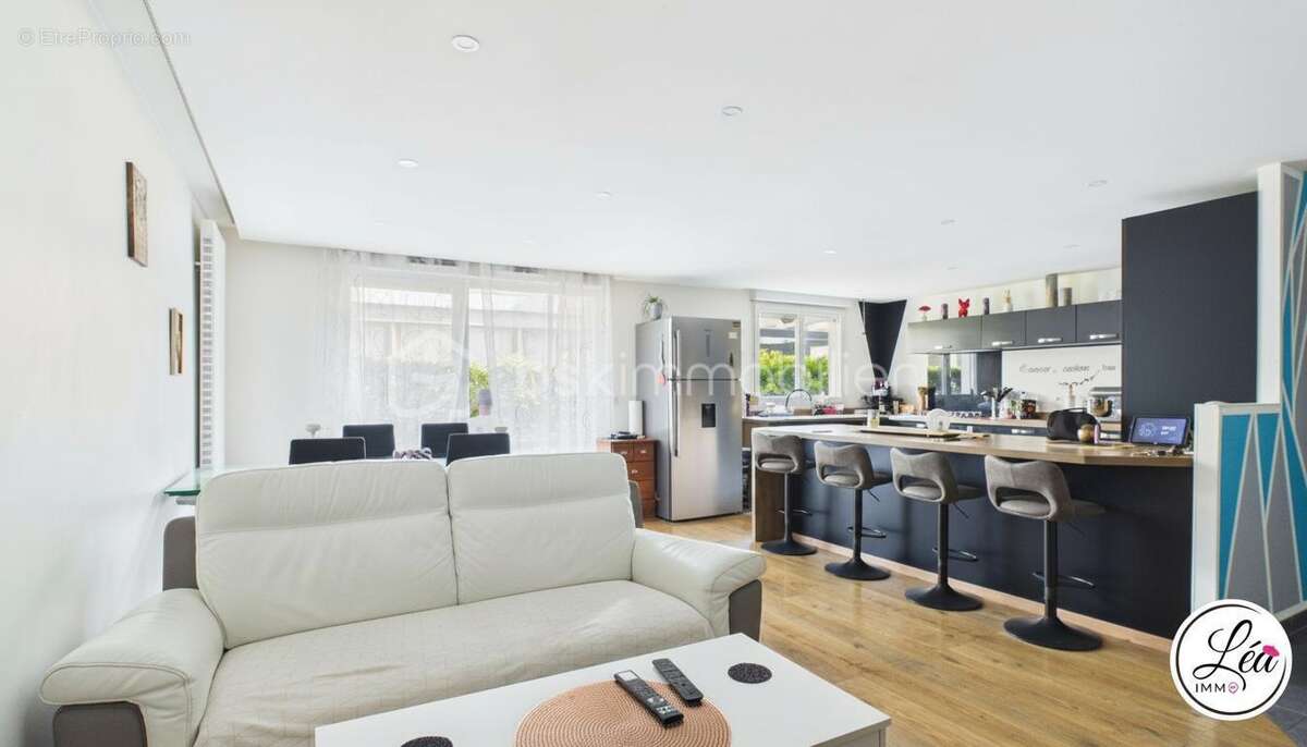 Appartement à CLUSES