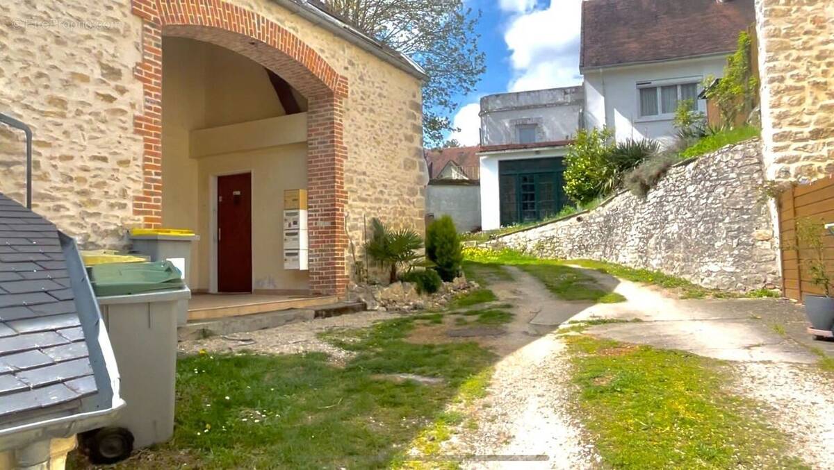 Appartement à SOUPPES-SUR-LOING