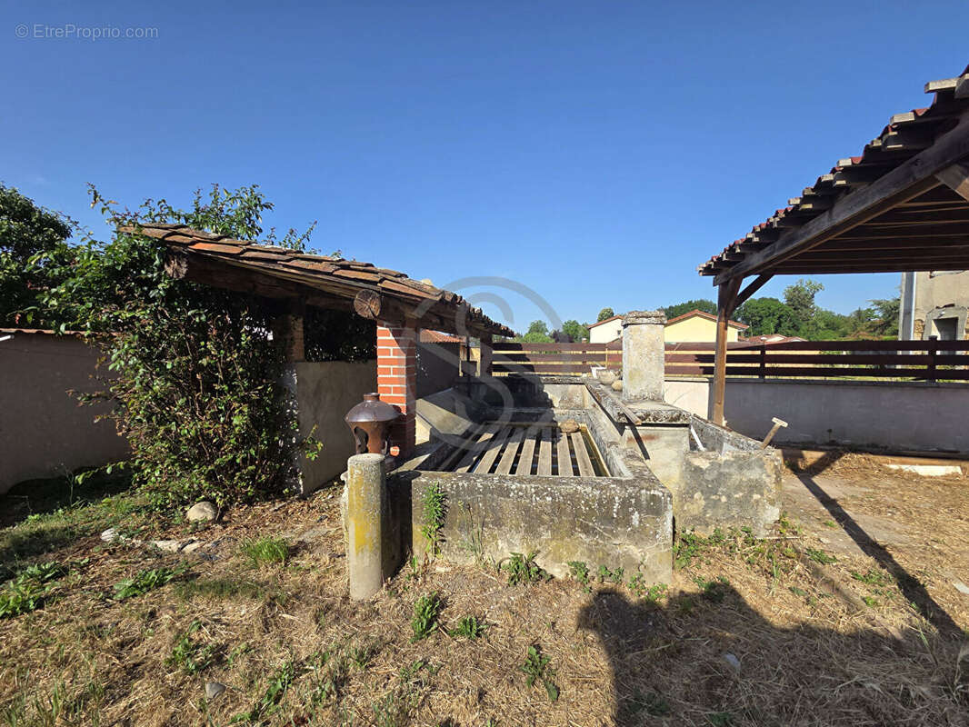 Maison à LA COTE-SAINT-ANDRE
