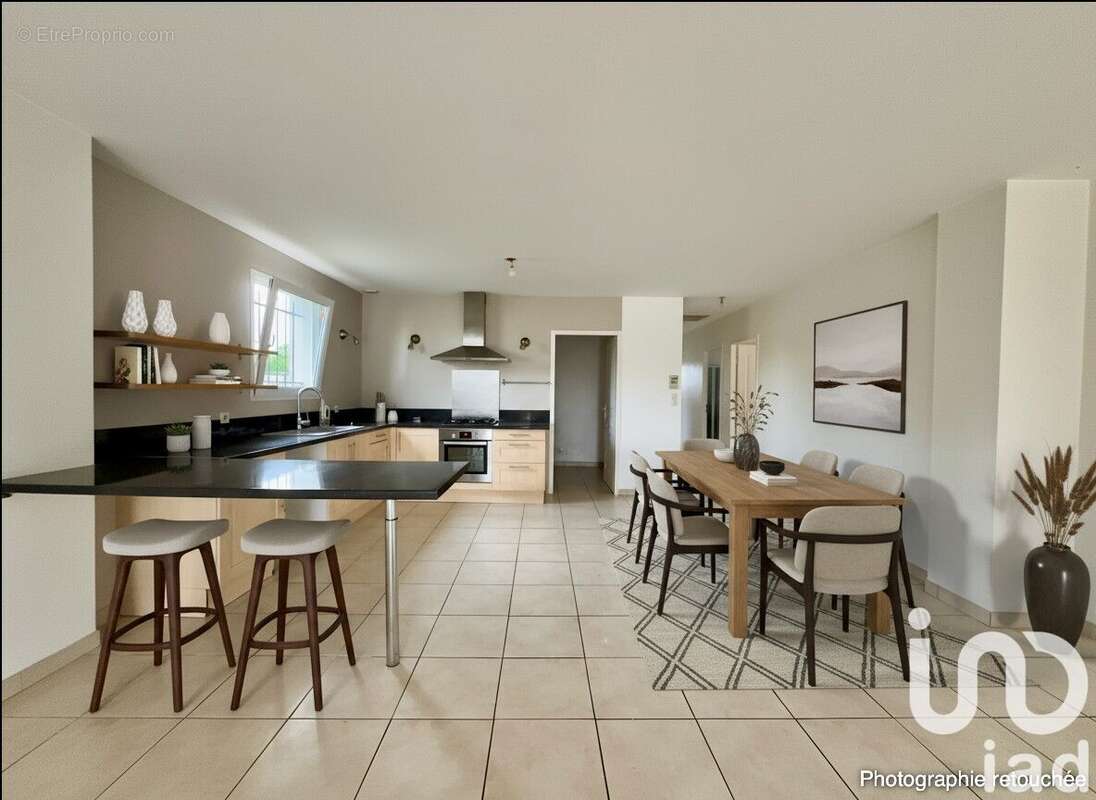 Photo 8 - Maison à VILLEMADE