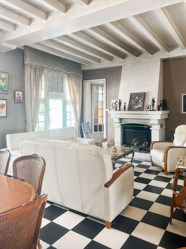Maison à WATTIGNIES