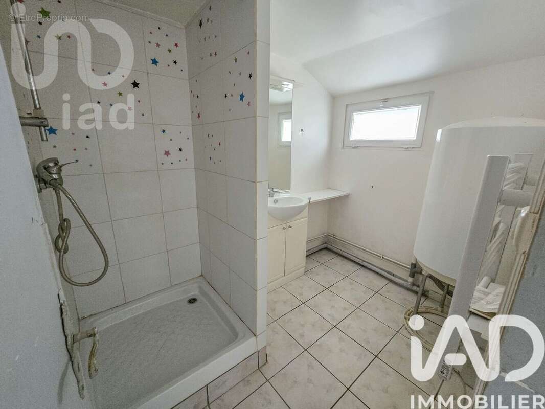 Photo 8 - Maison à CHEVILLON-SUR-HUILLARD