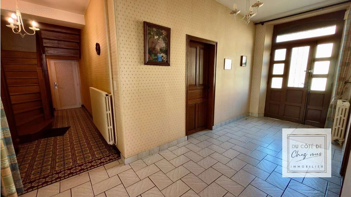 Maison à PRUNAY-BELLEVILLE