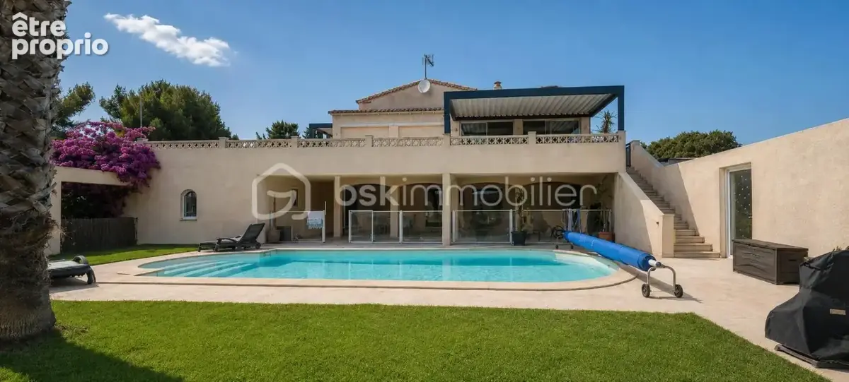 Montbazin à 20 min de Montpellier et Sète !!! – Propriété de caractère de 233 m² sur 3285 m² constructibles - photo 4