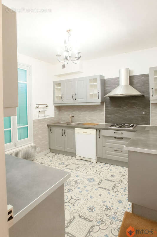 Maison à COUPVRAY