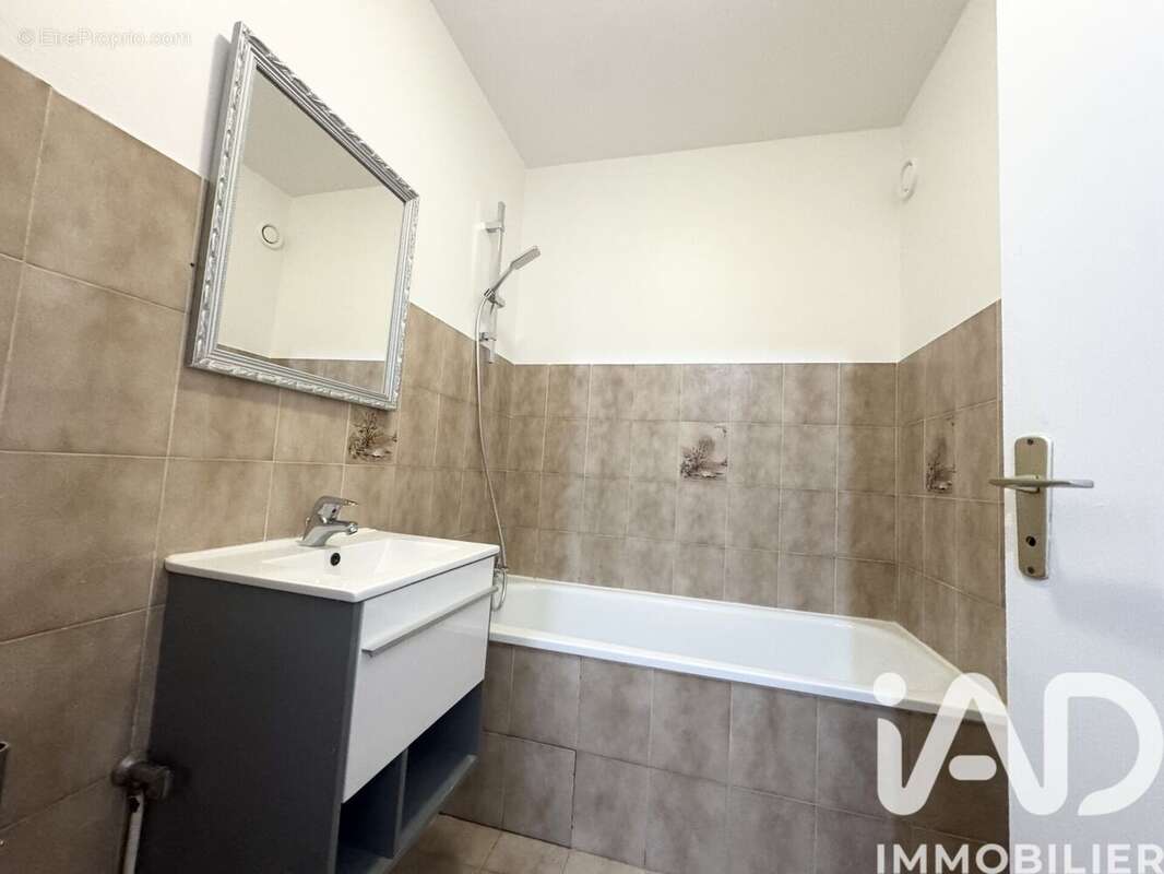Photo 2 - Appartement à DRANCY