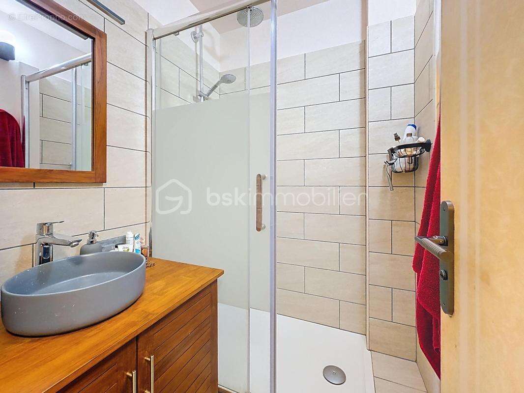 Appartement à ROSNY-SOUS-BOIS