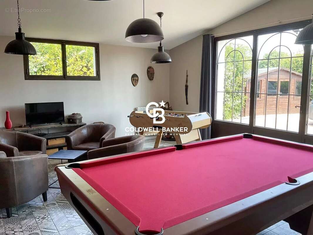 Maison à SOLLIES-PONT