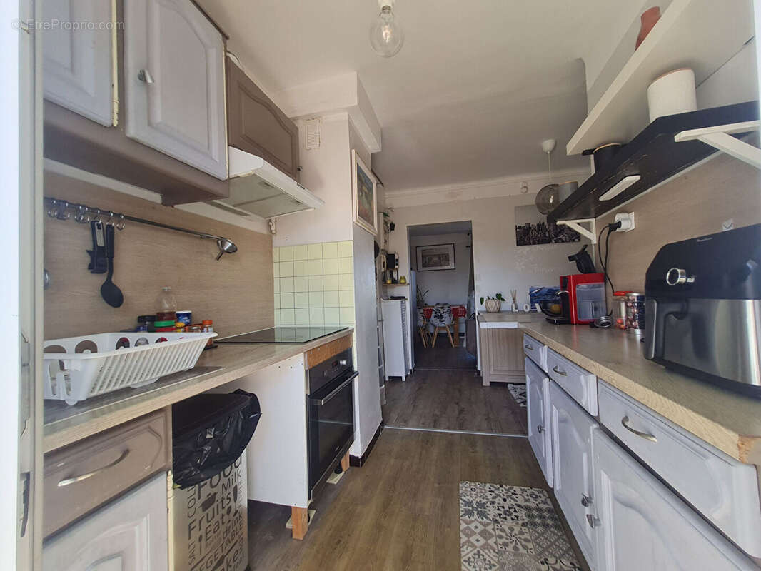 Appartement 4 pièces de 75,59m² +Parking privé + Cave***(83500) LA SEYNE SUR MER -MAR VIVO*** - photo 3