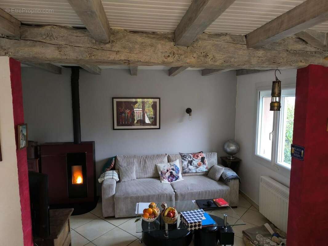 Maison 212 m² à Sainte-Gemme  - photo 4