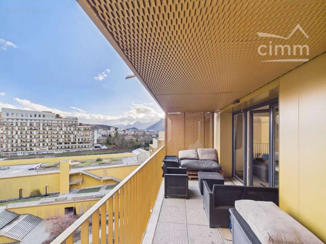 Appartement à ECHIROLLES