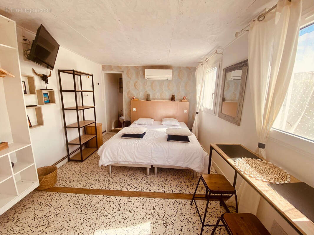 Maison à SAINT-CYPRIEN