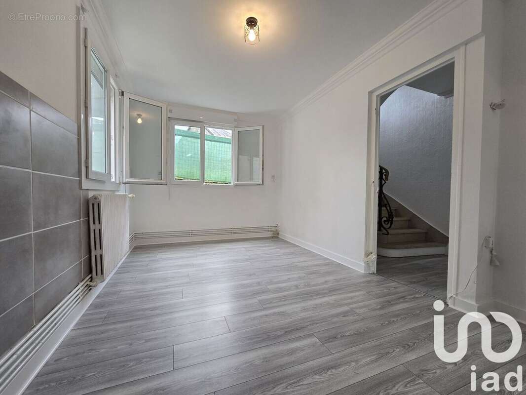 Photo 5 - Maison à PLOUGUENAST