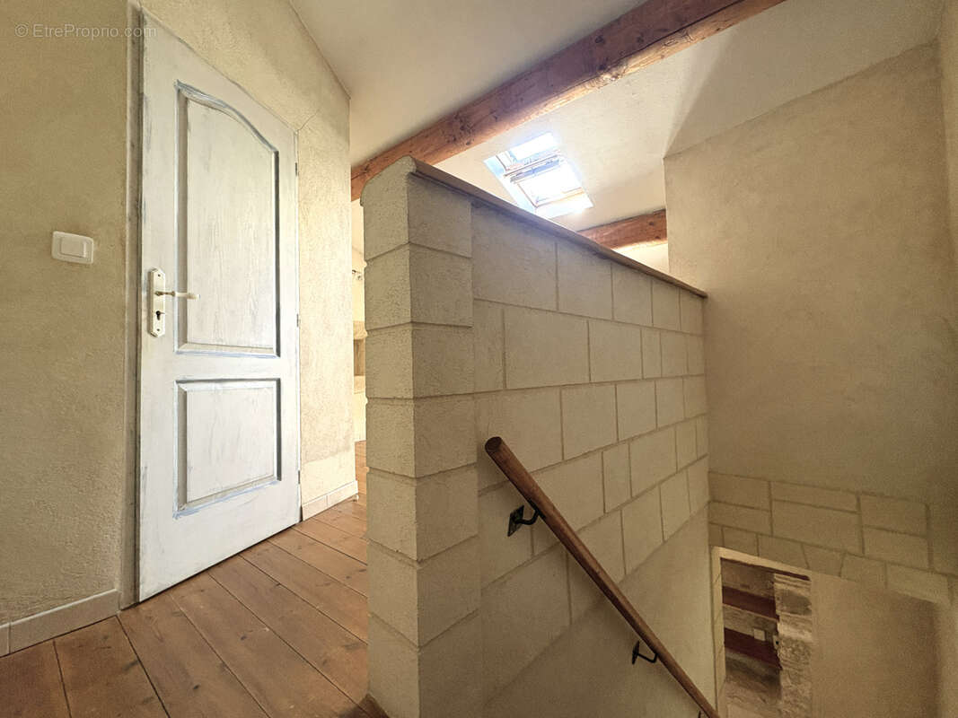 Maison à ROQUEMAURE