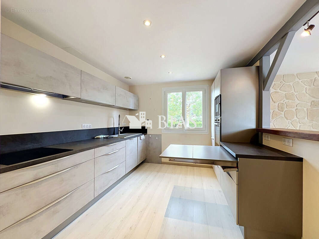 Maison 94 m² à Bernay  - photo 3