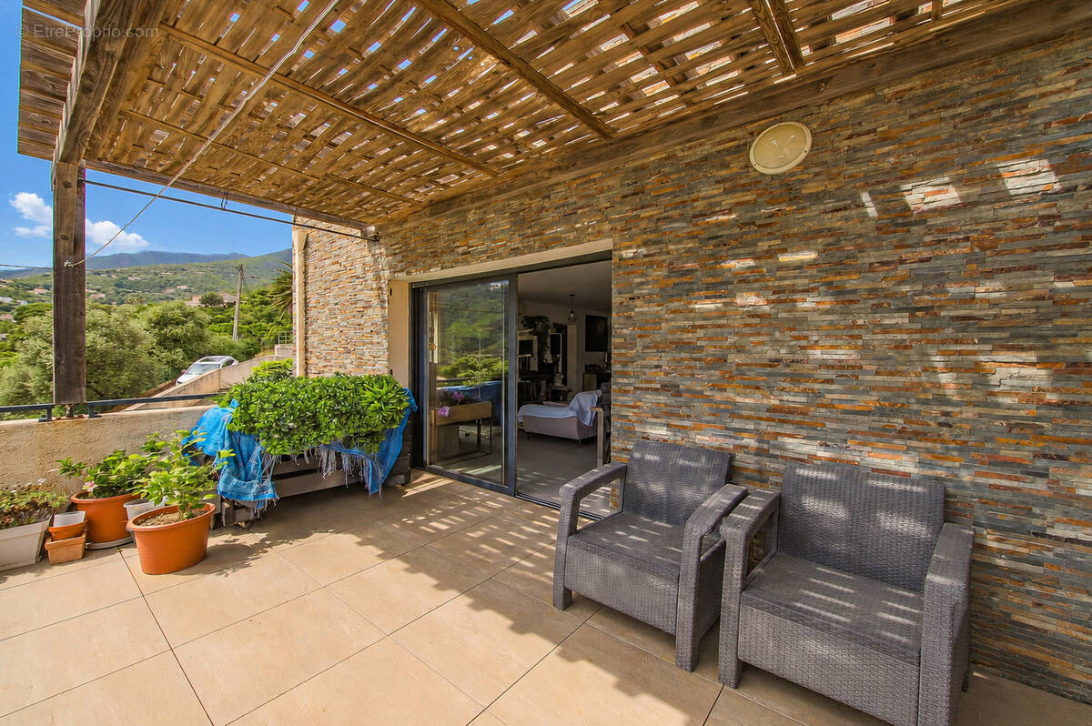 Appartement à SANTA-MARIA-DI-LOTA