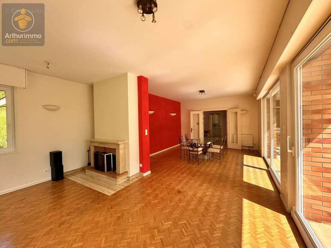 Maison à SAINTE-RUFFINE