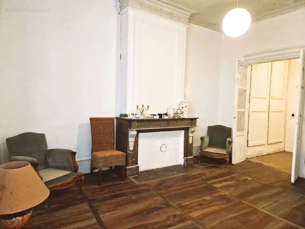 Maison à VILLEFRANCHE-DE-ROUERGUE