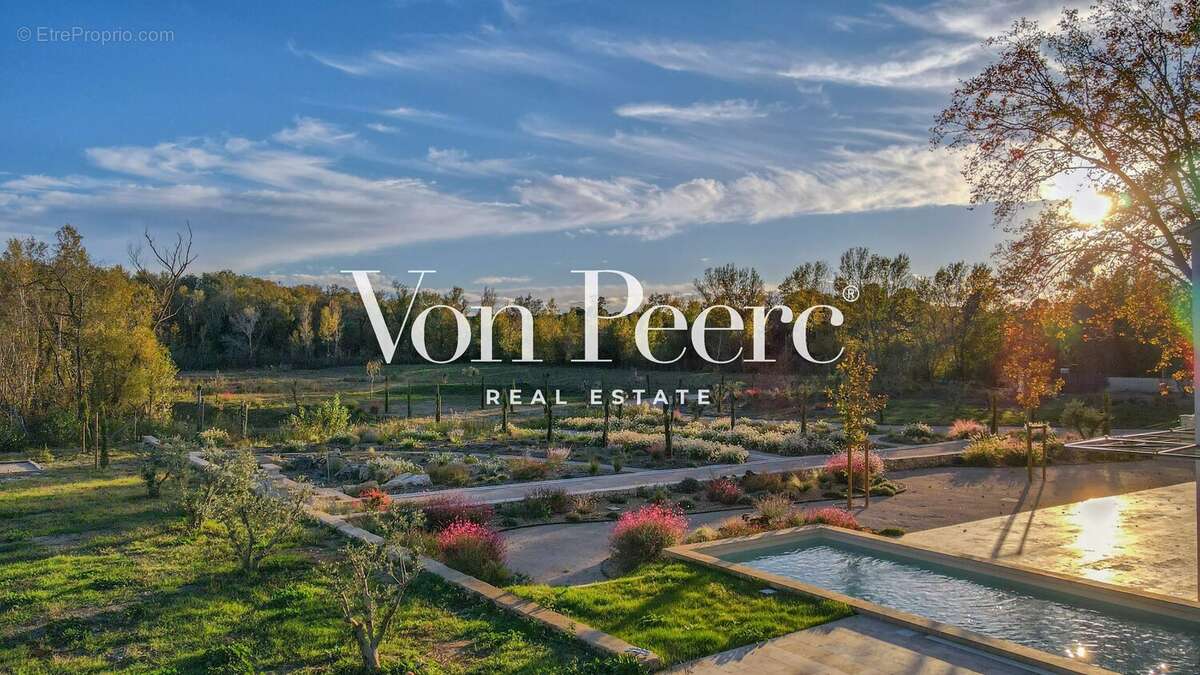 Maison à MAUSSANE-LES-ALPILLES