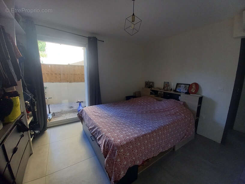 PUGET SUR ARGENS Appartement climatisé et rénové 2 terrasses 3 chambres 105 m2 - photo 9