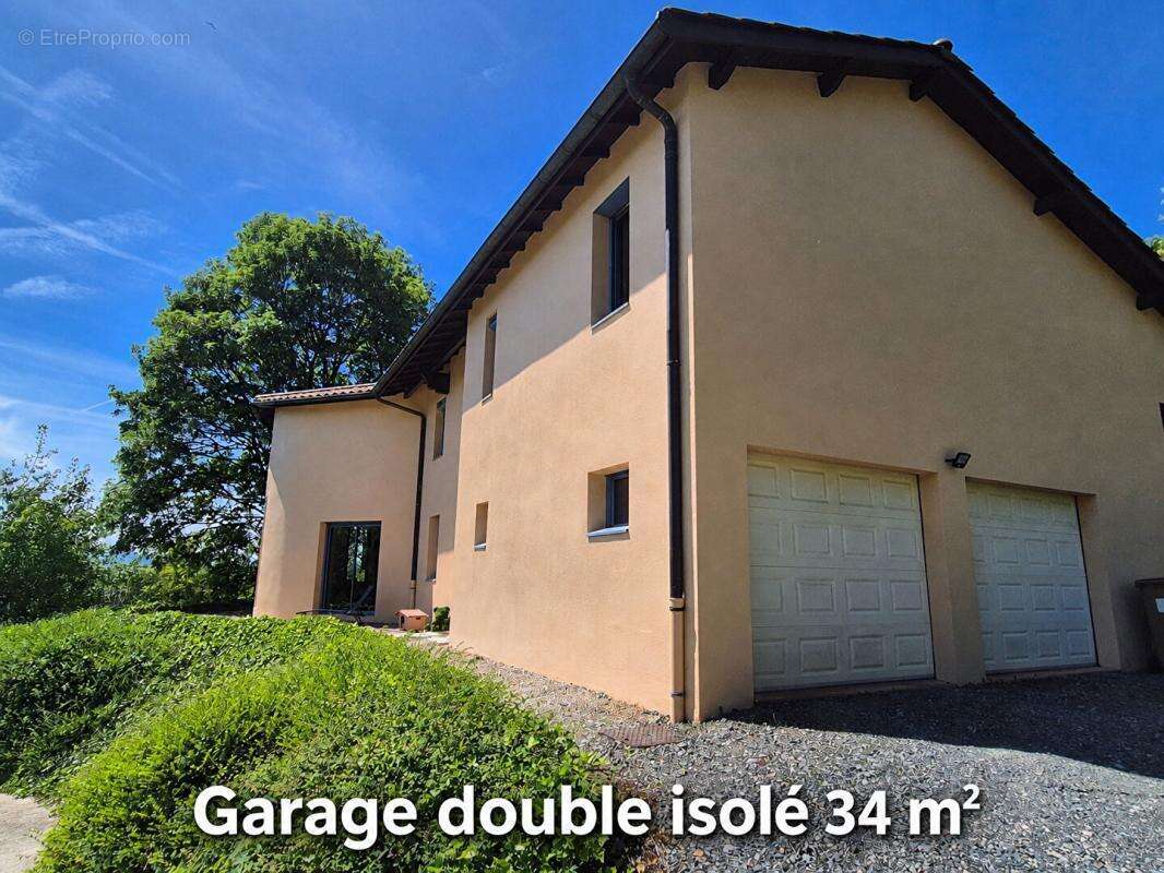 Maison à LE BOIS-D'OINGT