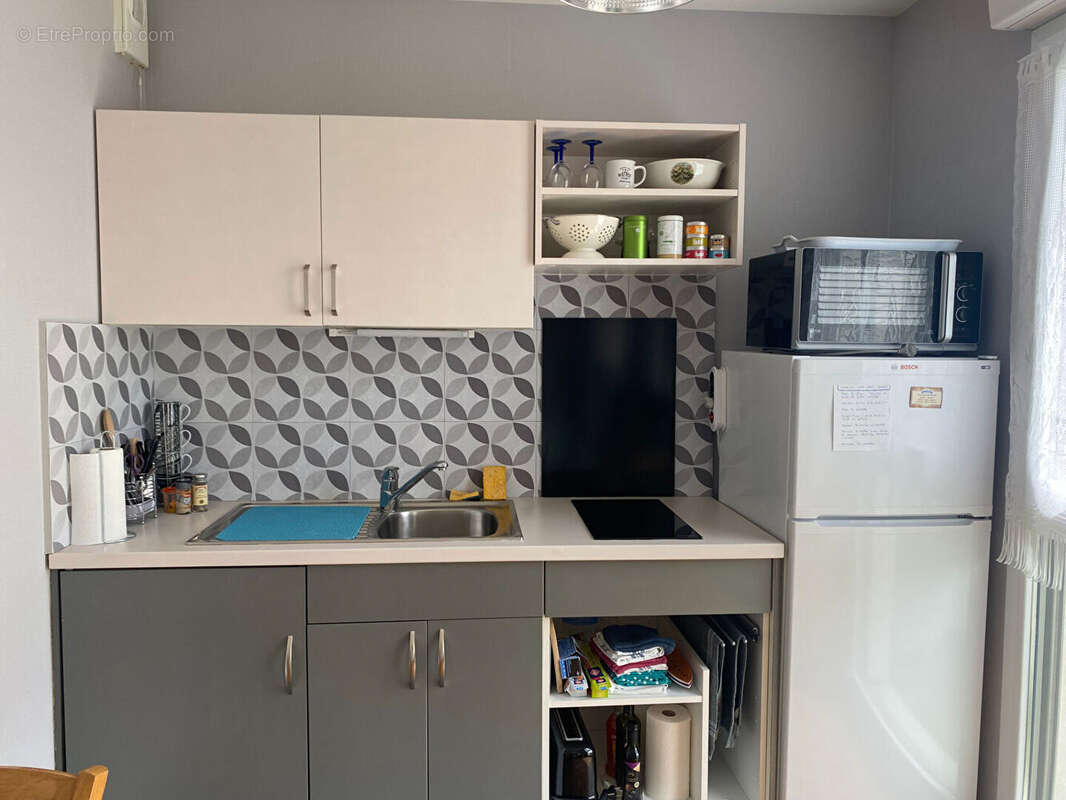 Appartement avec balcon sud et parking privatif, SAINT SERVAN Quai du Val - photo 9