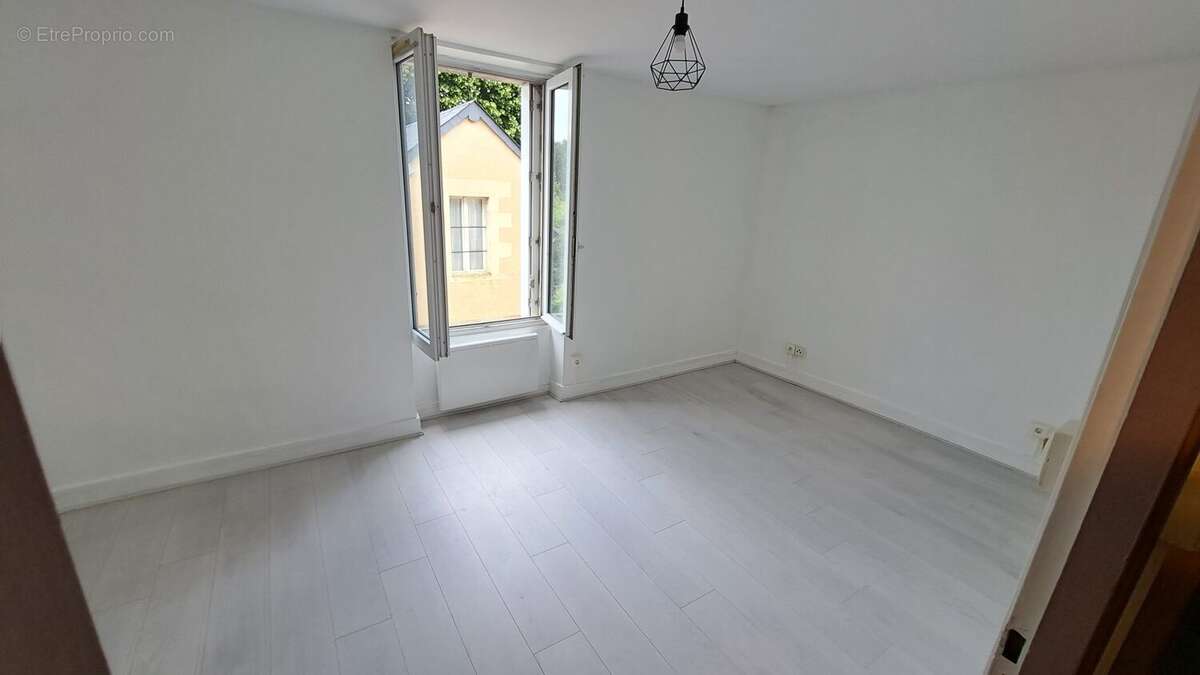 Maison à DISSAY