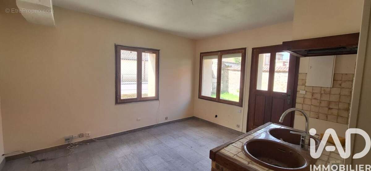 Photo 2 - Maison à SAINT-PIERRE-LA-GARENNE