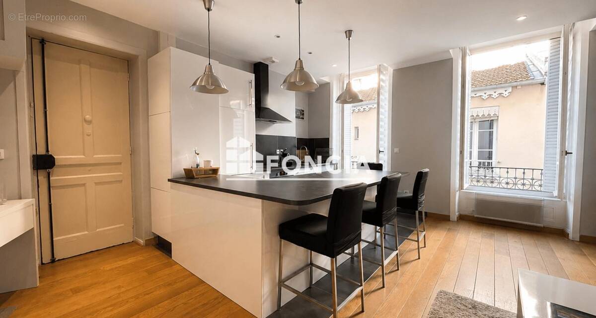 Appartement à LYON-3E