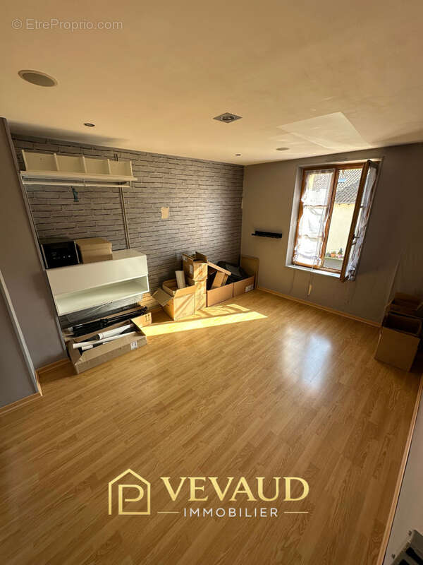 Maison familiale avec fort potentiel   124 m2   4 chambres   combles aménageables de plus de 70 m2 - photo 8