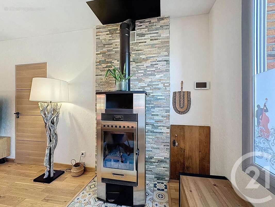 Maison à MENESTREAU-EN-VILLETTE