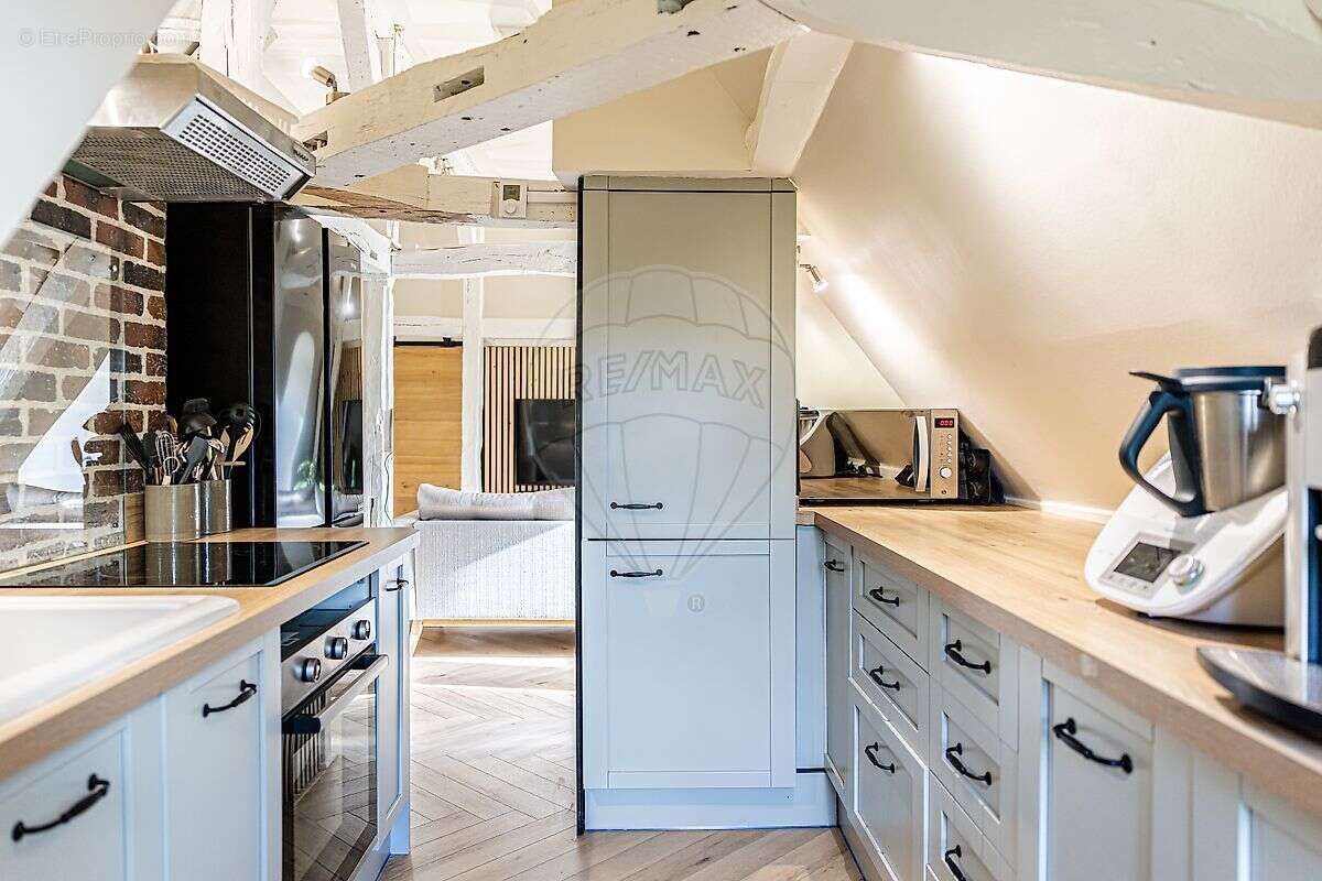 Appartement à CHECY