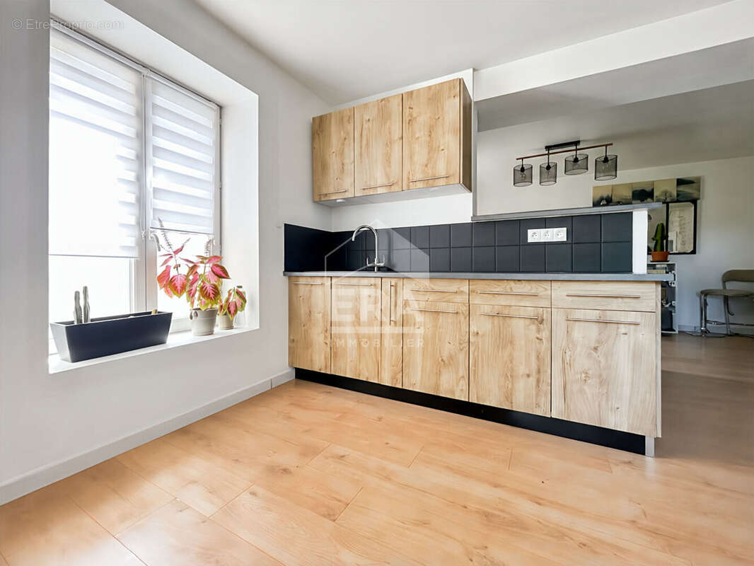 Appartement à ORMOY-LA-RIVIERE