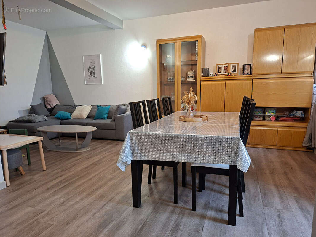 Maison à COESMES