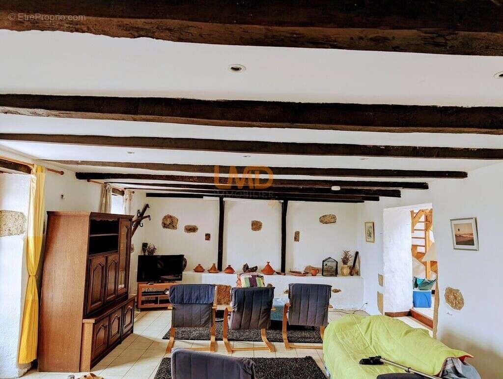 Maison à SAINT-COULITZ