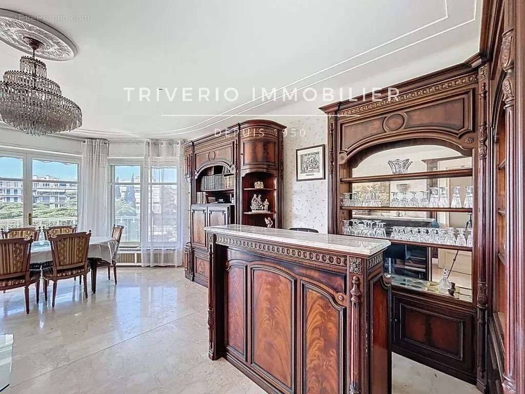 Appartement à LE CANNET