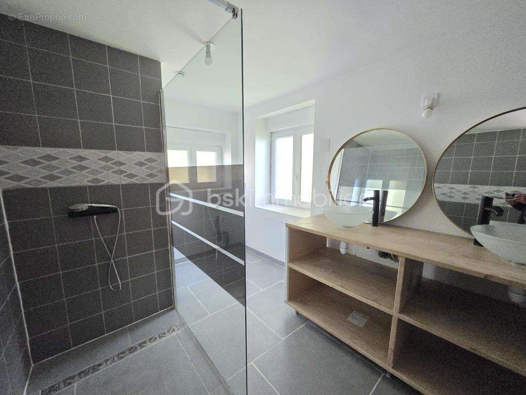 Maison à SAINT-LEGER-DES-VIGNES