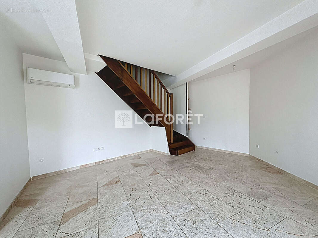 Appartement à VILLARS-LES-DOMBES